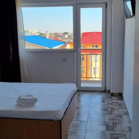 Blue Sky Hotel 3*