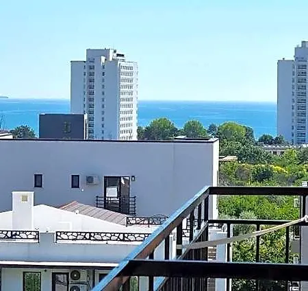 Hotel Blue Sky 3*